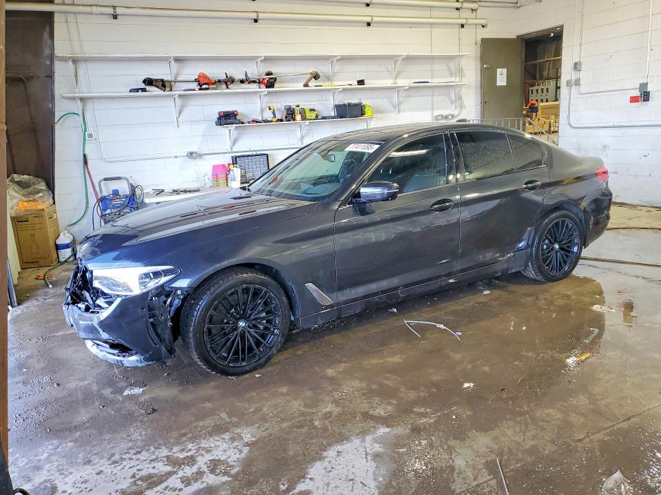 2017 BMW 540 — VIN WBAJE7C38HG887626