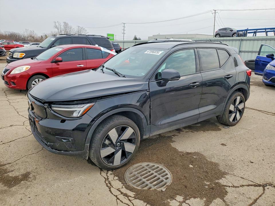 2023 VOLVO XC40 — VIN YV4ED3UM9P2002527