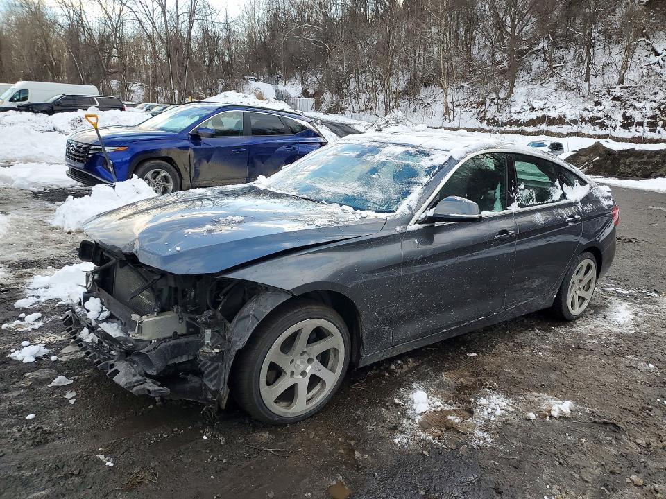 2017 BMW 330 — VIN WBA8Z9C54HG453171