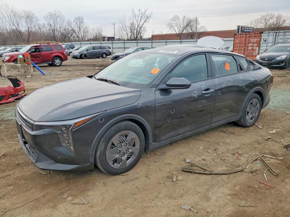 2025 KIA K4 — VIN 3KPFT4DE8SE182670