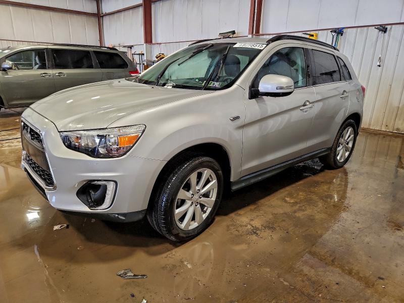 2015 MITSUBISHI OUTLANDER — VIN 4A4AP4AW5FE042842