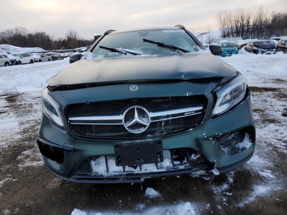 WDDTG5CB2JJ453010