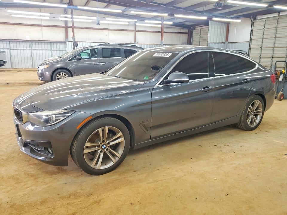 2018 BMW 330 — VIN WBA8Z9C55JG827728