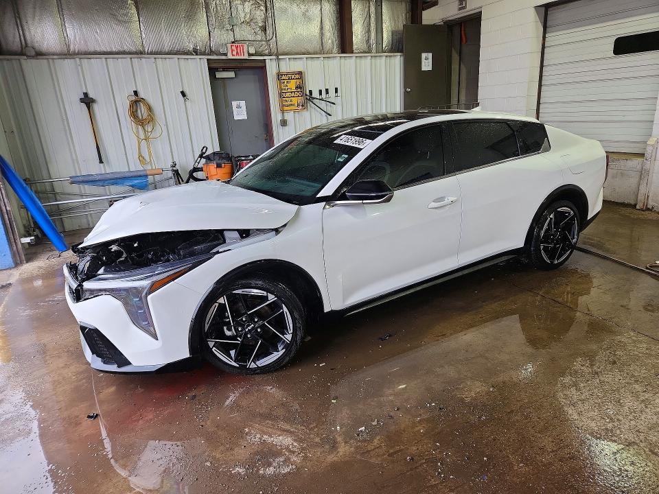 2025 KIA K4 — VIN 3KPFW4DE7SE166189