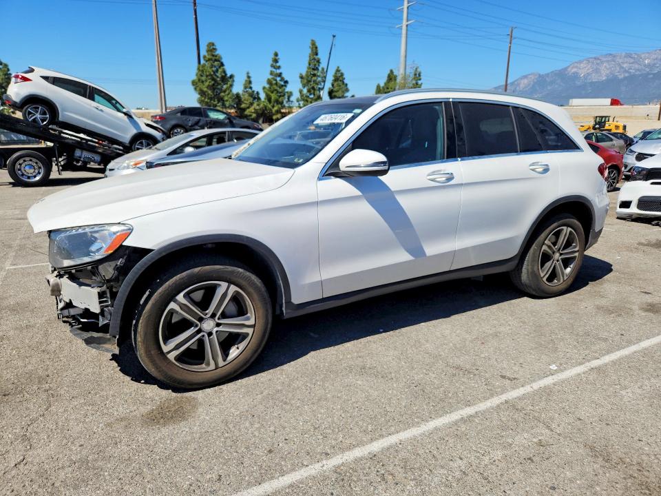 2016 MERCEDES-BENZ GLC — VIN WDC0G4JB3GF111162