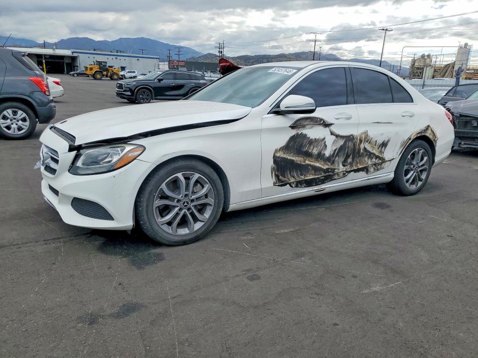 2018 MERCEDES-BENZ C — VIN 55SWF4JB4JU262573