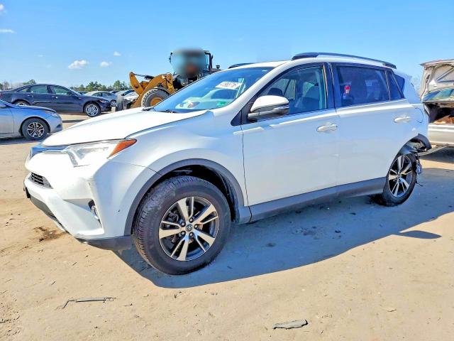 2018 TOYOTA RAV4 — VIN JTMRFREV0JD236513