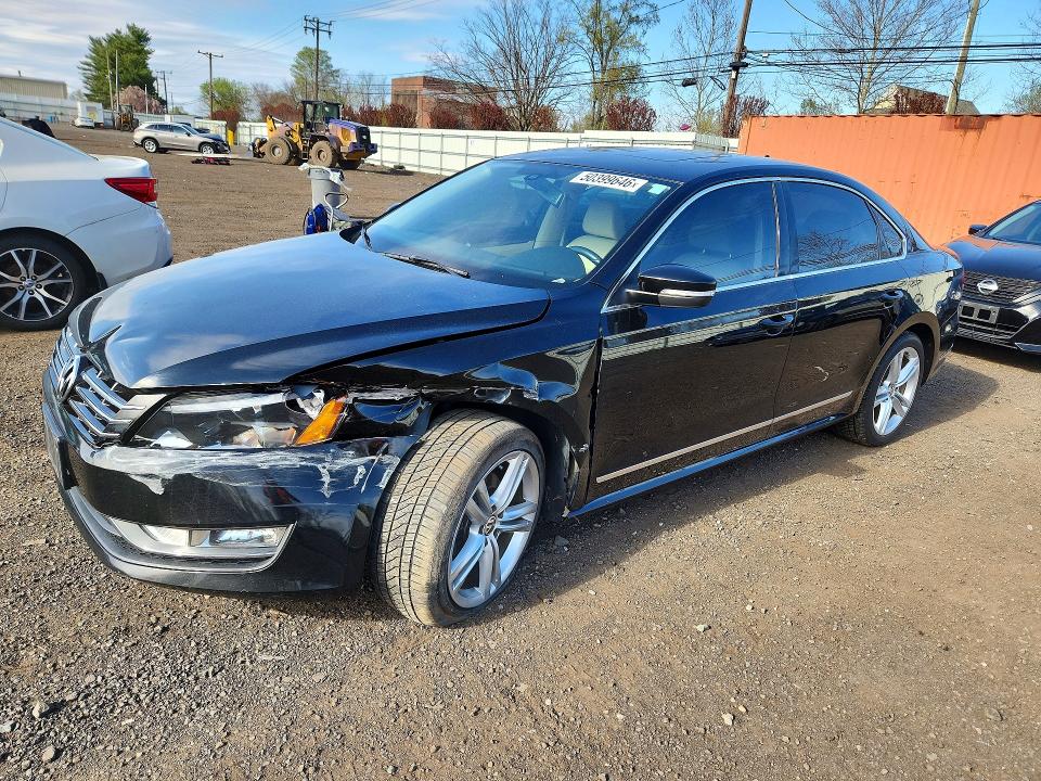 2015 VOLKSWAGEN PASSAT — VIN 1VWCV7A30FC097074