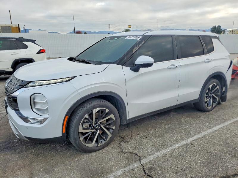 2024 MITSUBISHI OUTLANDER — VIN JA4J3VA8XRZ038058