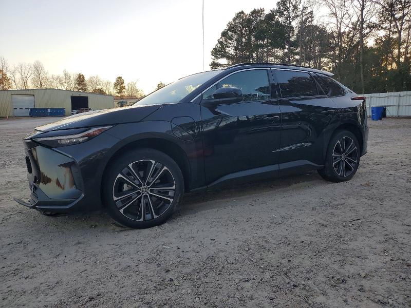 2023 TOYOTA BZ4X — VIN JTMABACA5PA018457