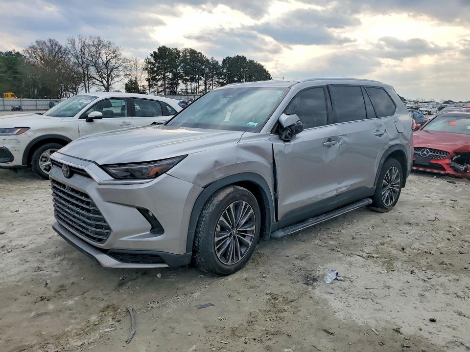 2024 TOYOTA GRAND HIGHLANDER — VIN 5TDADAB55RS001503