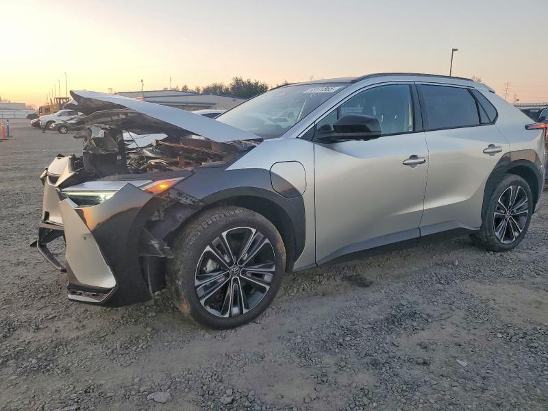 2024 TOYOTA BZ4X — VIN JTMAAAAA0RA038849