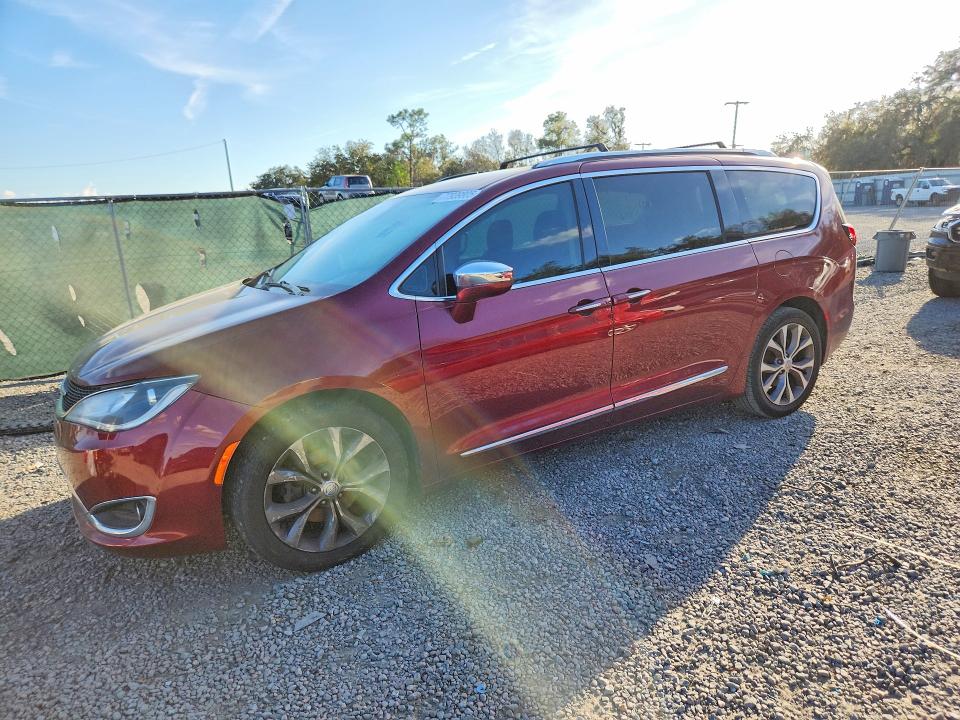 2019 CHRYSLER PACIFICA — VIN 2C4RC1GG2KR702885