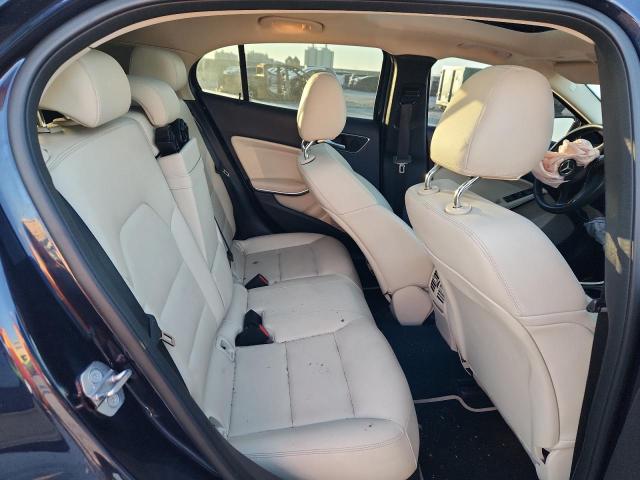 WDCTG4EB9JJ466395