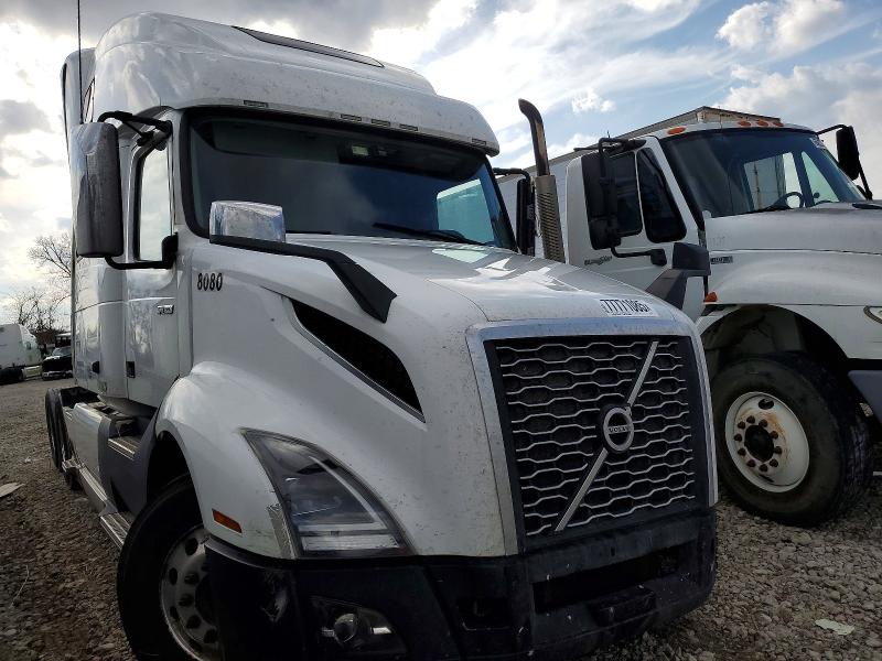 2019 VOLVO VN — VIN 4V4NC9EH4KN213883