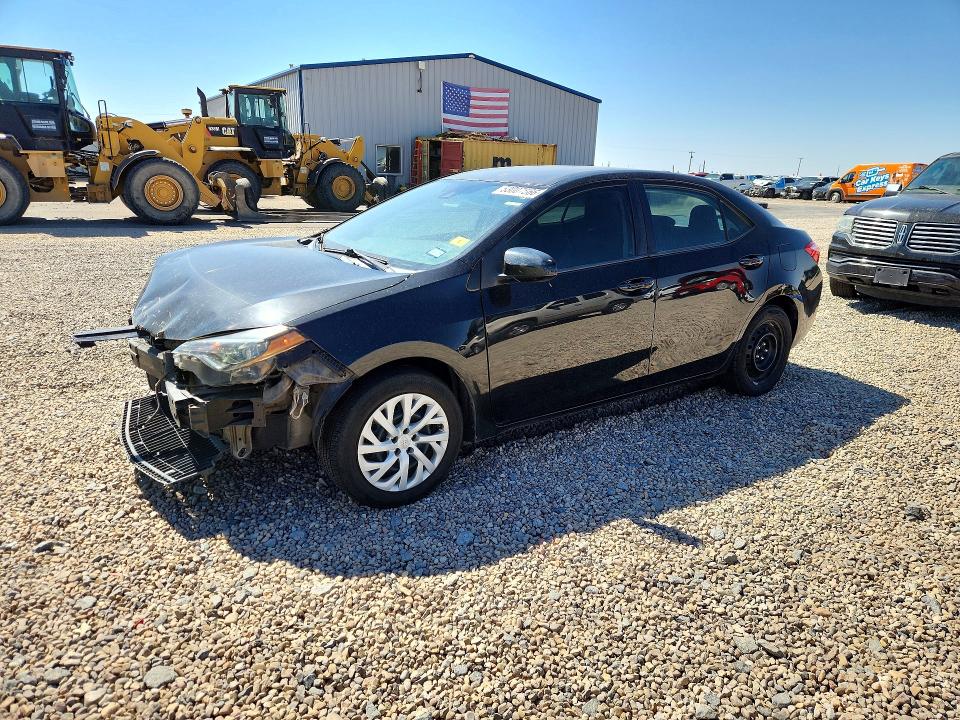 2018 TOYOTA COROLLA — VIN 5YFBURHEXJP797687
