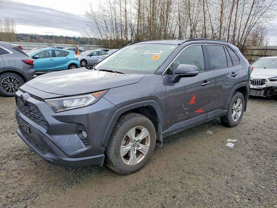 2019 TOYOTA RAV4 — VIN JTMP1RFV1KD005013