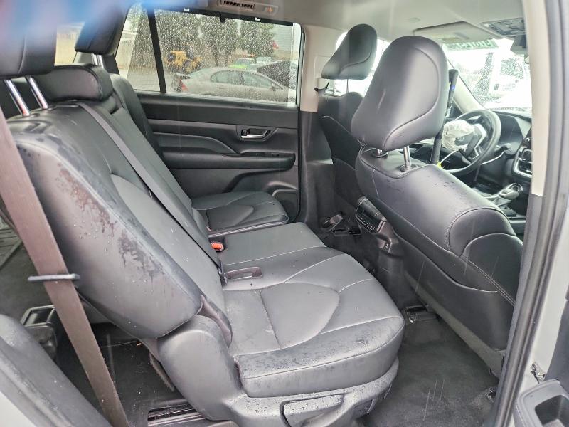 5TDAAAB51RS022857