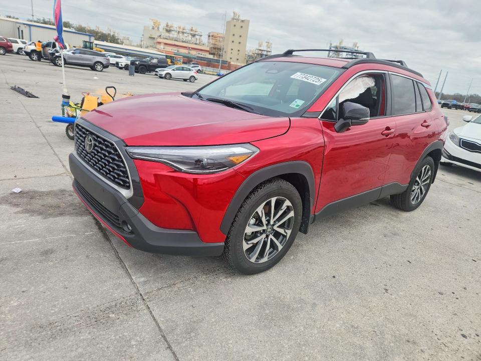 2025 TOYOTA COROLLA CROSS — VIN 7MUEAAAG7SV143411