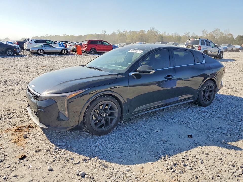 2025 KIA K4 — VIN 3KPFW4DC8SE108333