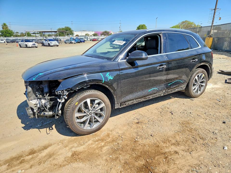 2021 AUDI Q5 — VIN WA1BAAFY0M2042682