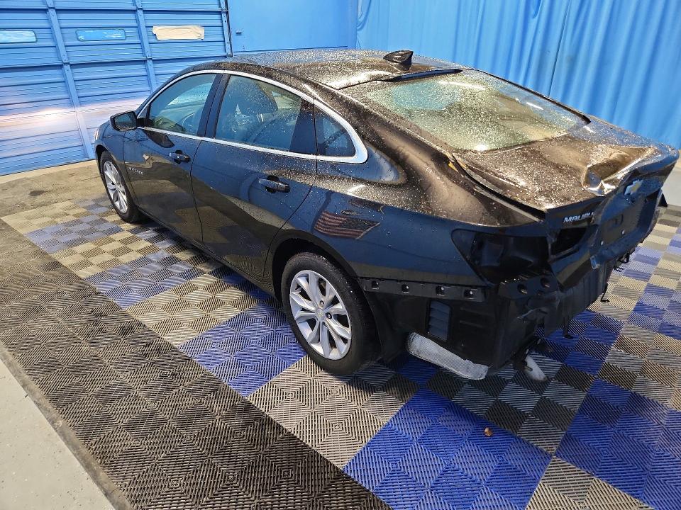 1G1ZD5ST9PF136174