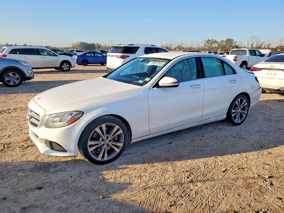 2016 MERCEDES-BENZ C — VIN 55SWF4JB5GU106583