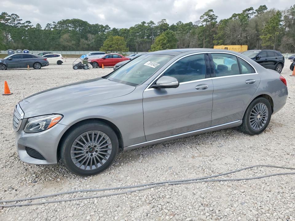 2015 MERCEDES-BENZ C — VIN 55SWF4KB0FU015797