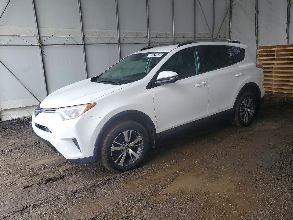 2018 TOYOTA RAV4 — VIN 2T3ZFREV2JW485415