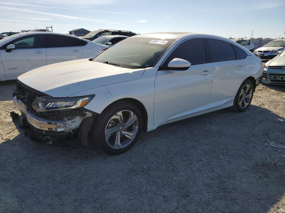 2018 HONDA ACCORD — VIN 1HGCV1F4XJA104927