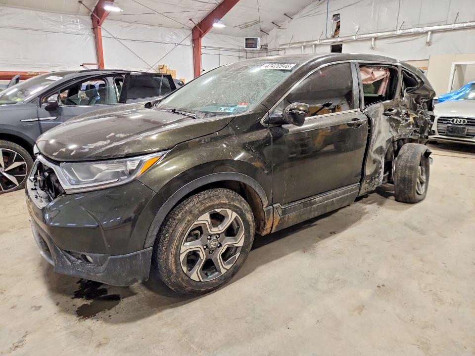 2018 HONDA CR-V — VIN 2HKRW2H51JH630924