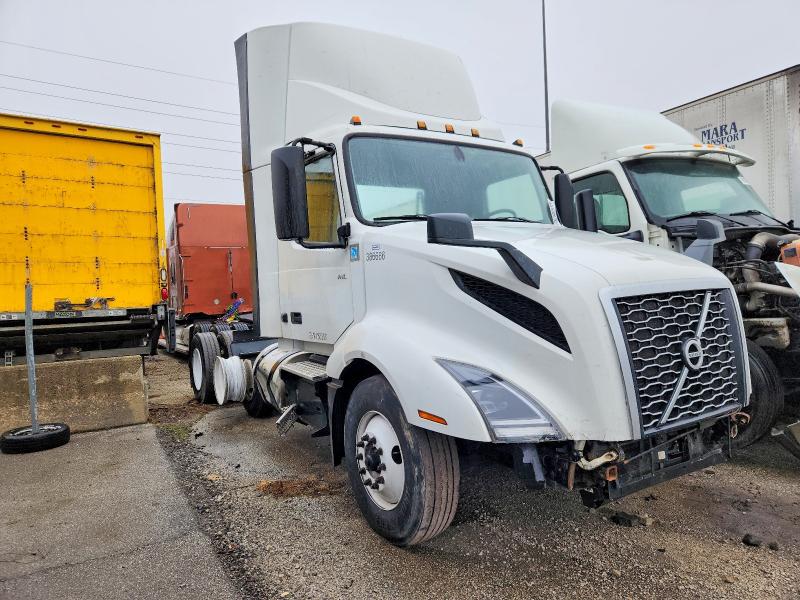 2022 VOLVO VN — VIN 4V4NC9EH9NN289605