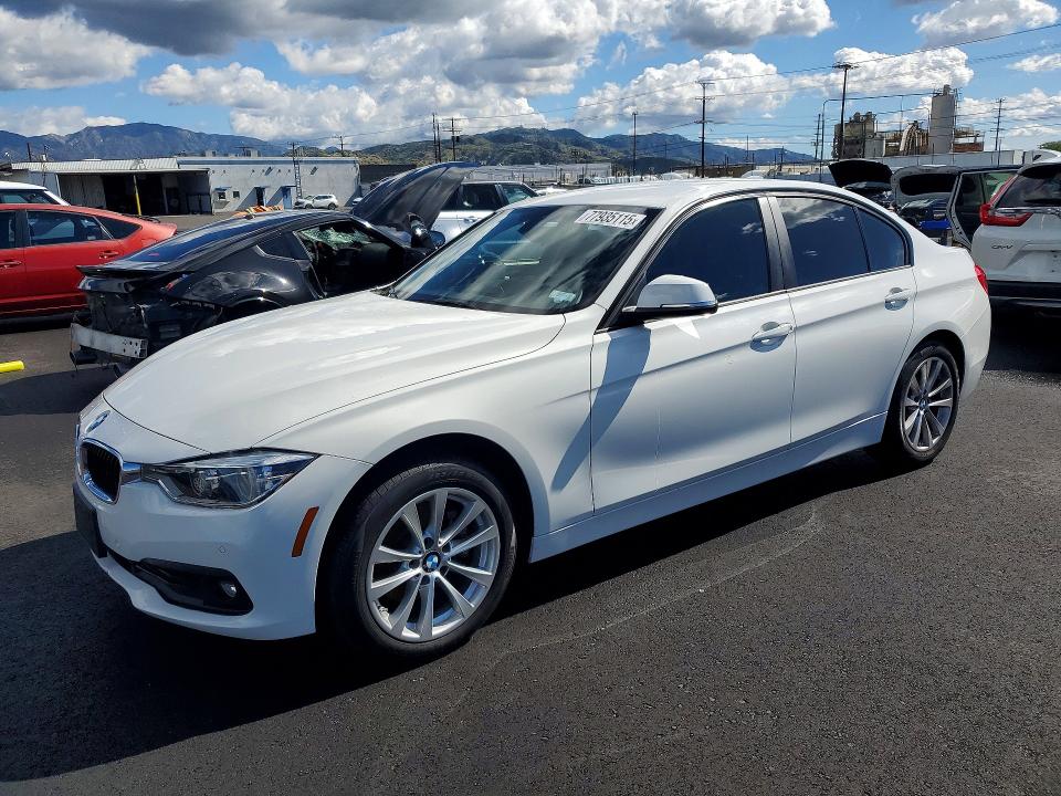 2018 BMW 320 — VIN WBA8E1G54JNU90231