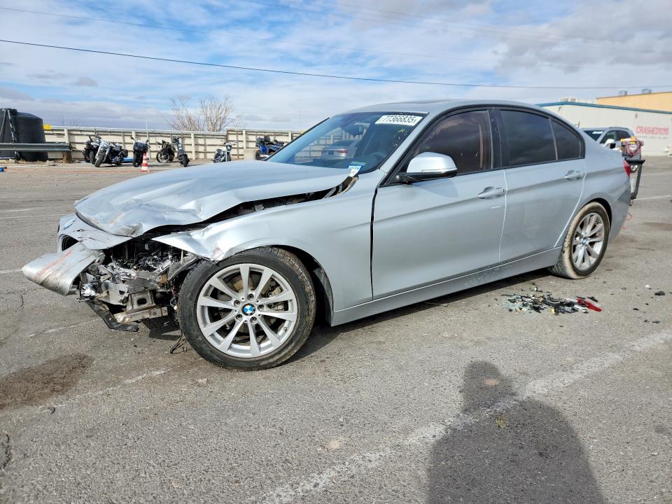 2018 BMW 320 — VIN WBA8A9C51JK622766