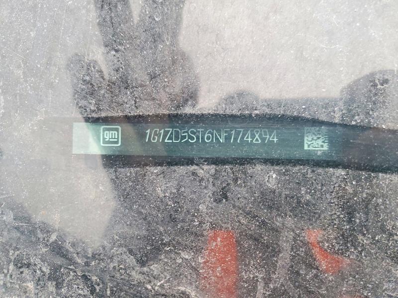 1G1ZD5ST6NF174894