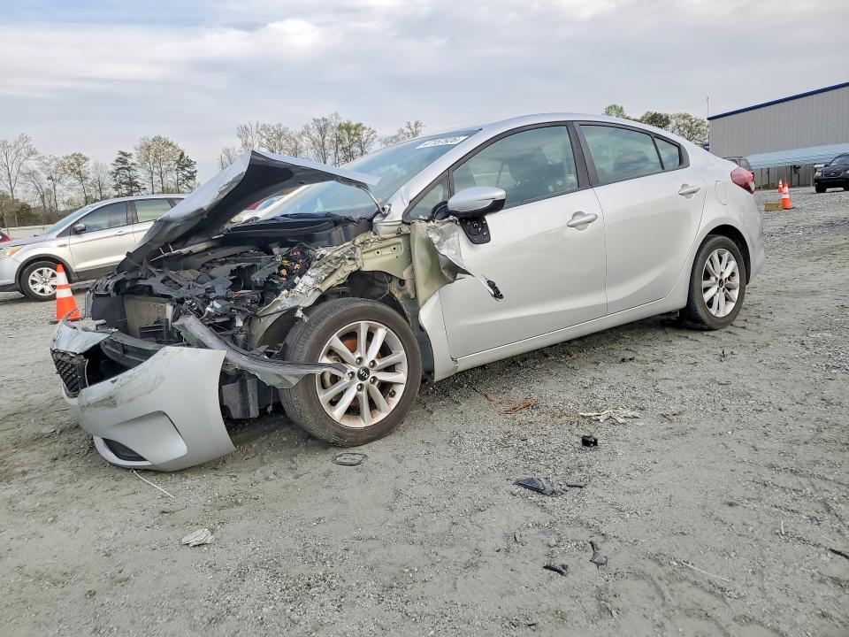 2017 KIA FORTE — VIN 3KPFL4A71HE068315