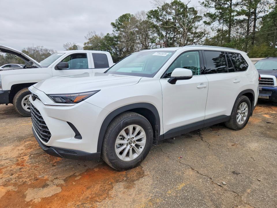 2025 TOYOTA GRAND HIGHLANDER — VIN 5TDAAAA52SS019828