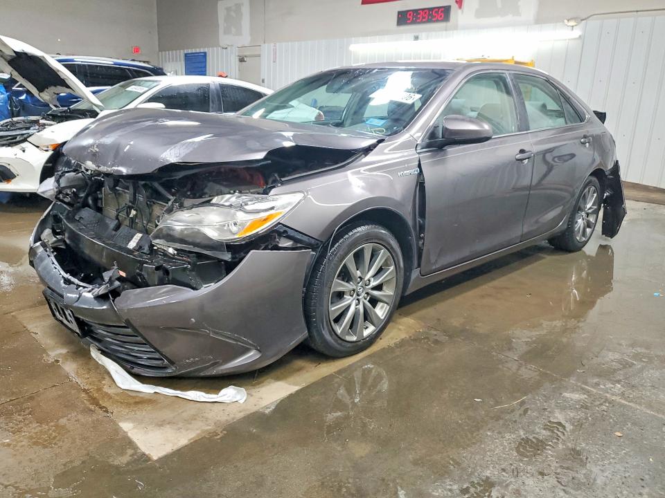 2015 TOYOTA CAMRY HYBRID — VIN 4T1BD1FK3FU145395