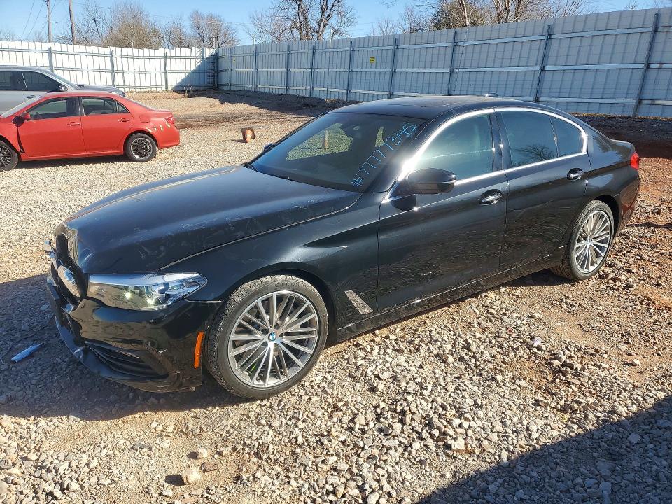 2018 BMW 530 — VIN WBAJA7C54JWC75077