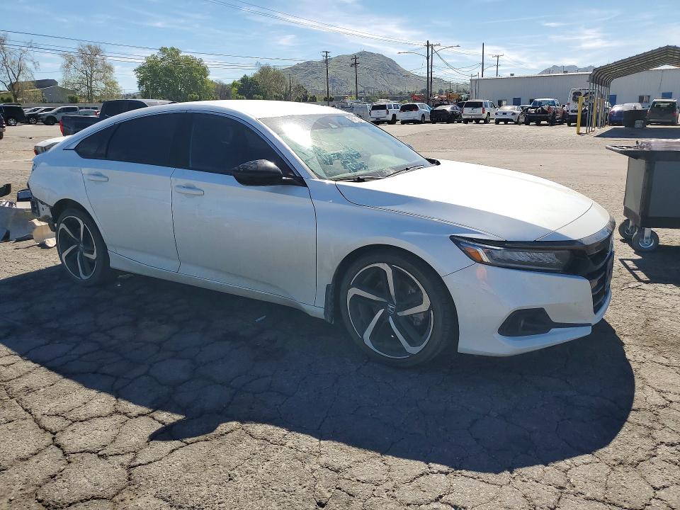 1HGCV1F30NA103802
