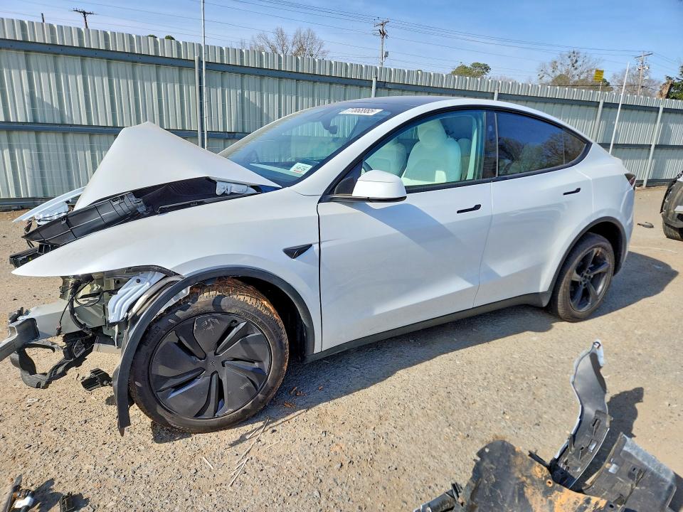 2026 TESLA MODEL Y — VIN 7SAYGDED3TA494698