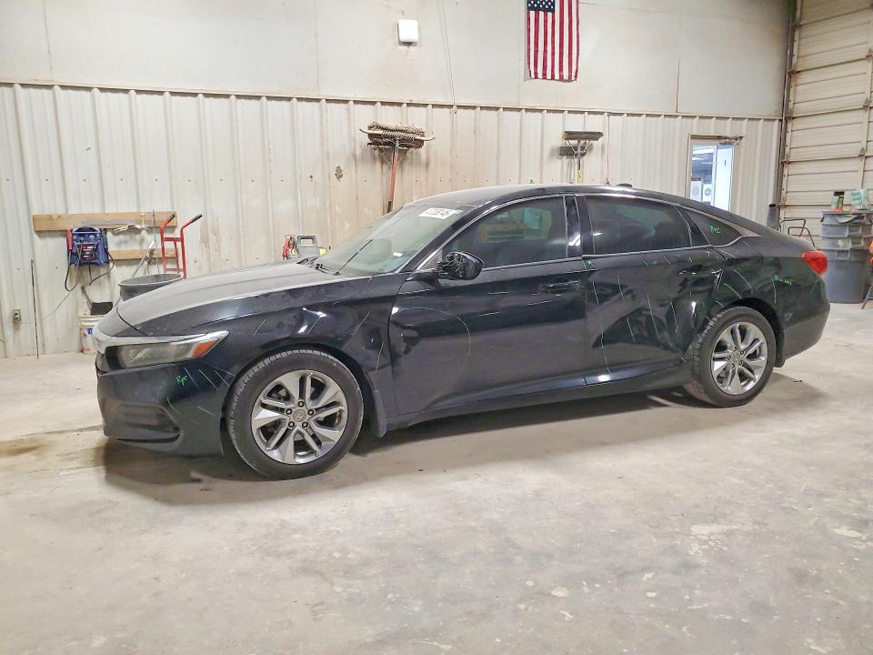 2018 HONDA ACCORD — VIN 1HGCV1F1XJA257894