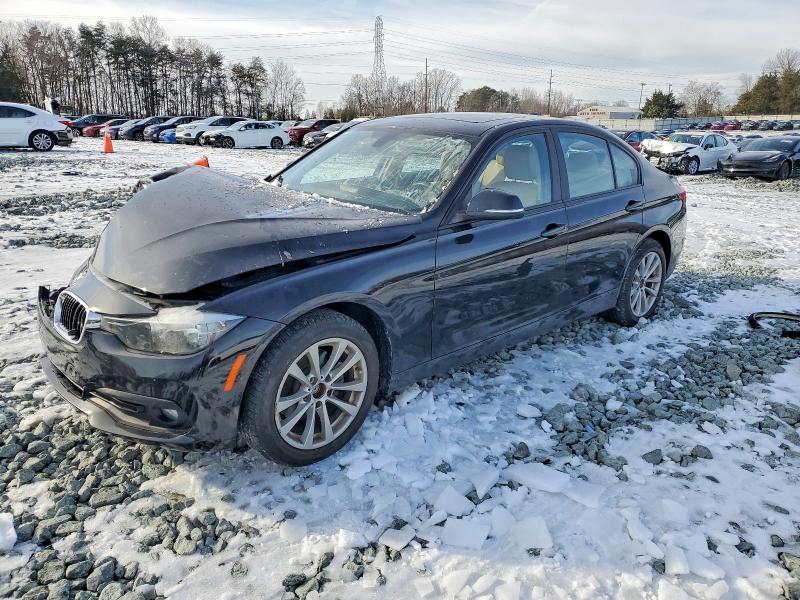2017 BMW 320 — VIN WBA8A3C32HA067242