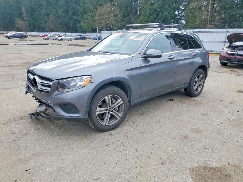 2018 MERCEDES-BENZ GLC — VIN WDC0G4KB2JV035610