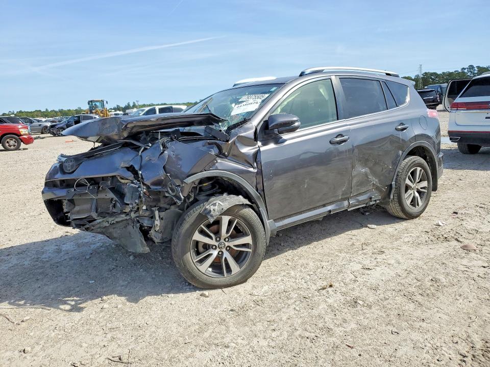 2016 TOYOTA RAV4 — VIN JTMWFREV9GJ079528