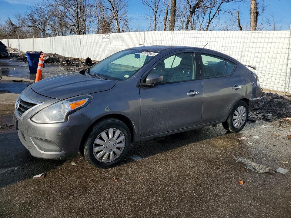 2019 NISSAN VERSA — VIN 3N1CN7AP7KL864328