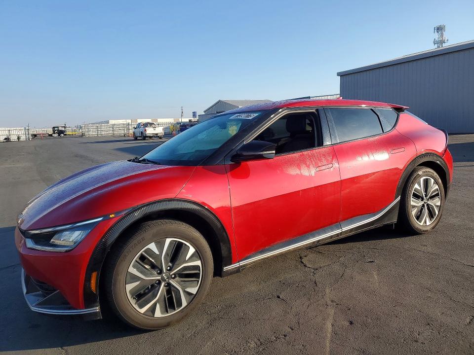 2024 KIA EV6 — VIN KNDC34LA1R5211661