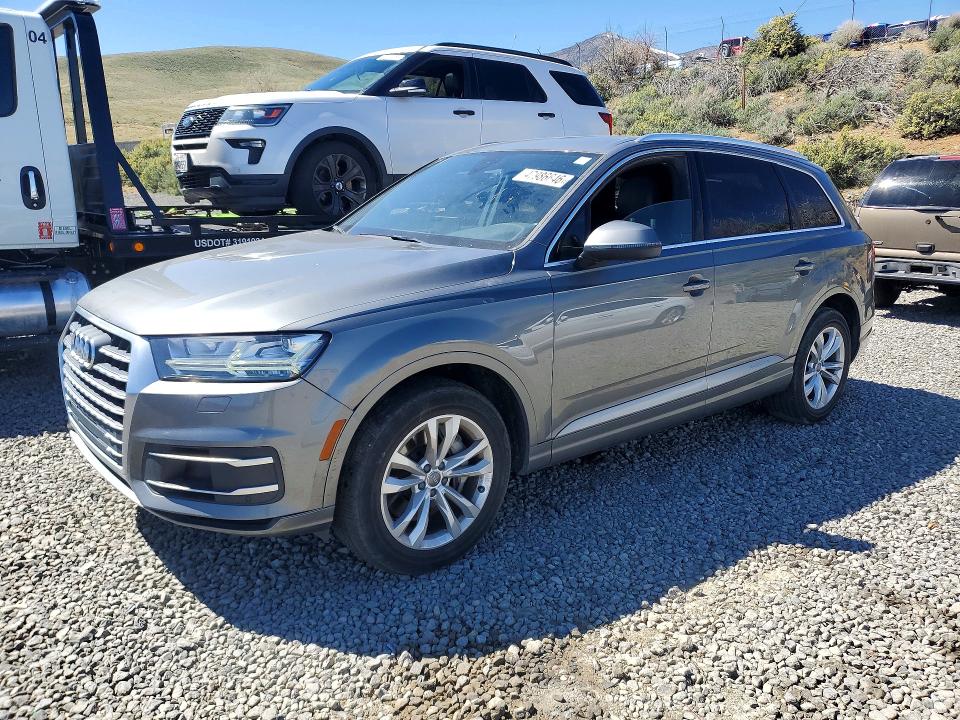 2017 AUDI Q7 — VIN WA1LAAF76HD026539