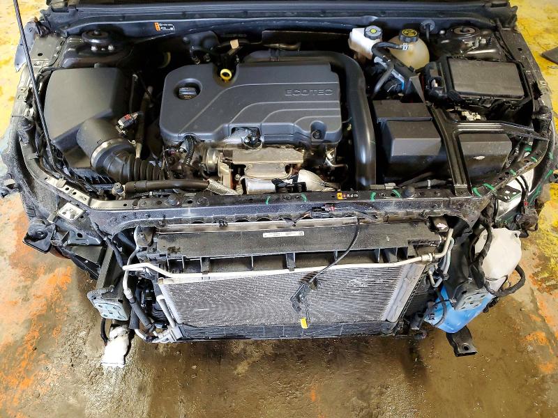 1G1ZD5ST8PF140510