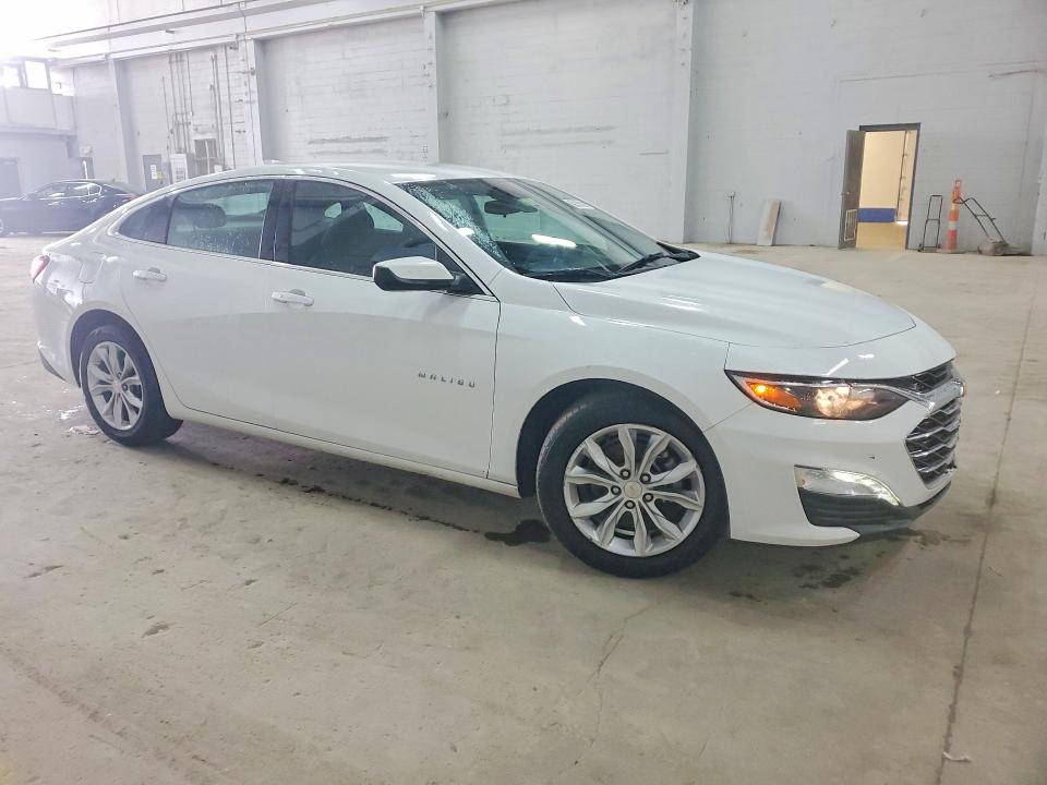 1G1ZD5ST6PF137797
